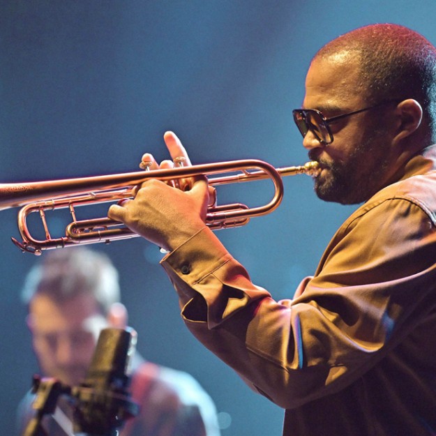 Ludovic Louis - Composer, singer-songwriter (trumpet and vocals). Co-writer and performer on the soundtrack for the film “Fanon” (by Jean-Claude Barny). Collaborations with Lenny Kravitz, Kanye West, The Black Eyed Peas, Jimmy Cliff.
