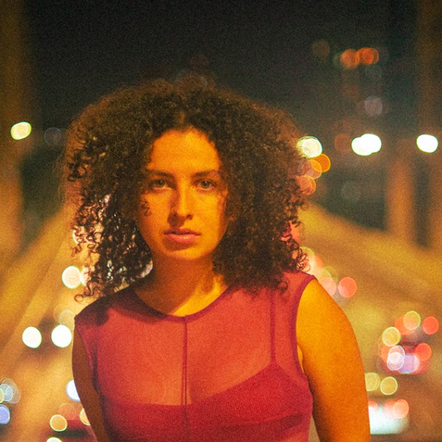 Dora Morelenbaum - Composer, singer-songwriter (Brazil). Released the album “Pique” in late 2024, nominated for Best MPB Album at the Latin Grammys. International tour: Rotterdam, Lisbon, Braga, NYC, Paris, São Paulo, etc.