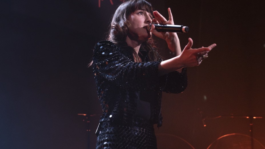 Thumbnail of the video ‘Supported by Sacem’, with a play button in the center.